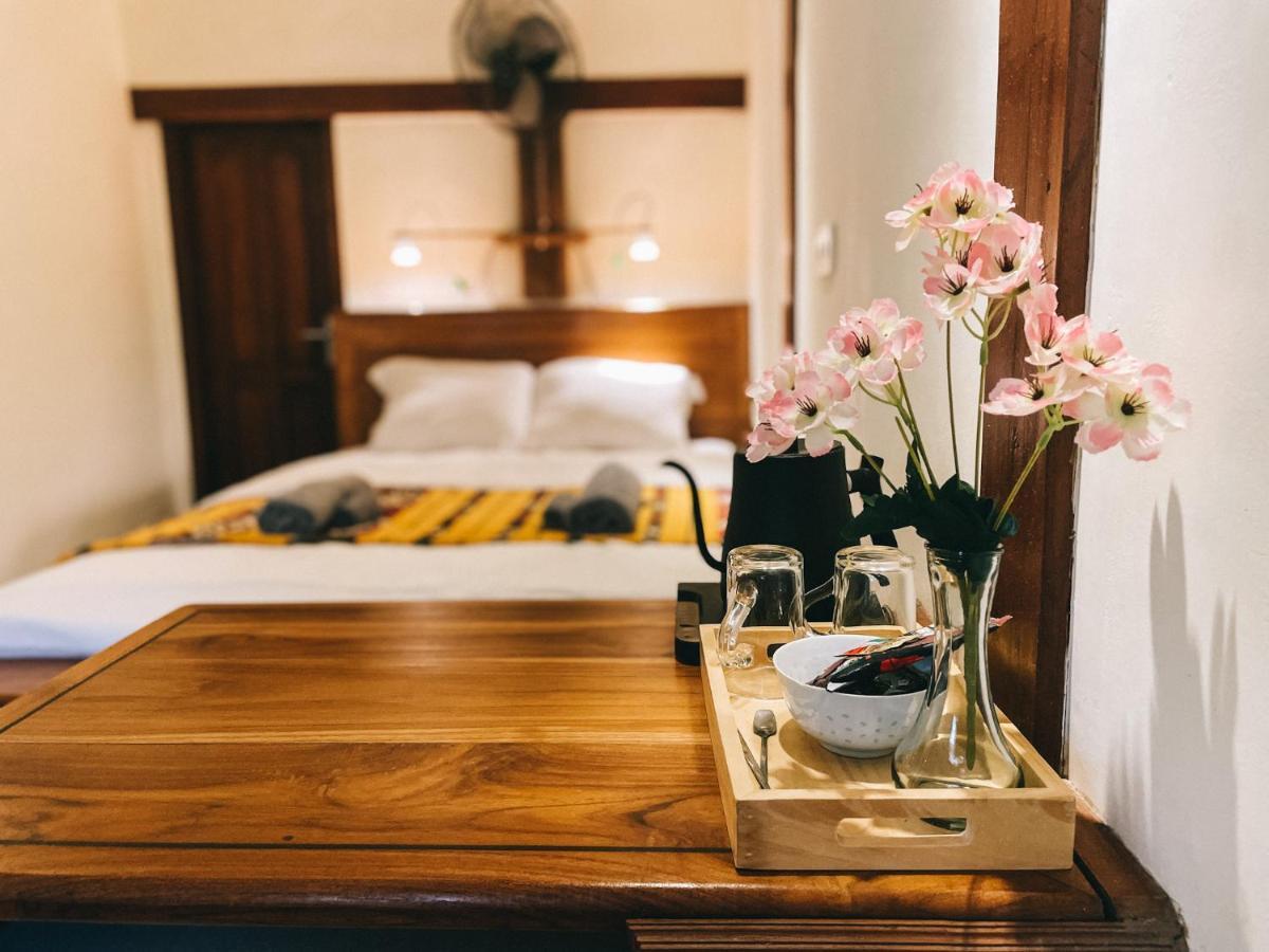 Cool Breeze Authentic Hotel Labuan Bajo Komodo Екстериор снимка