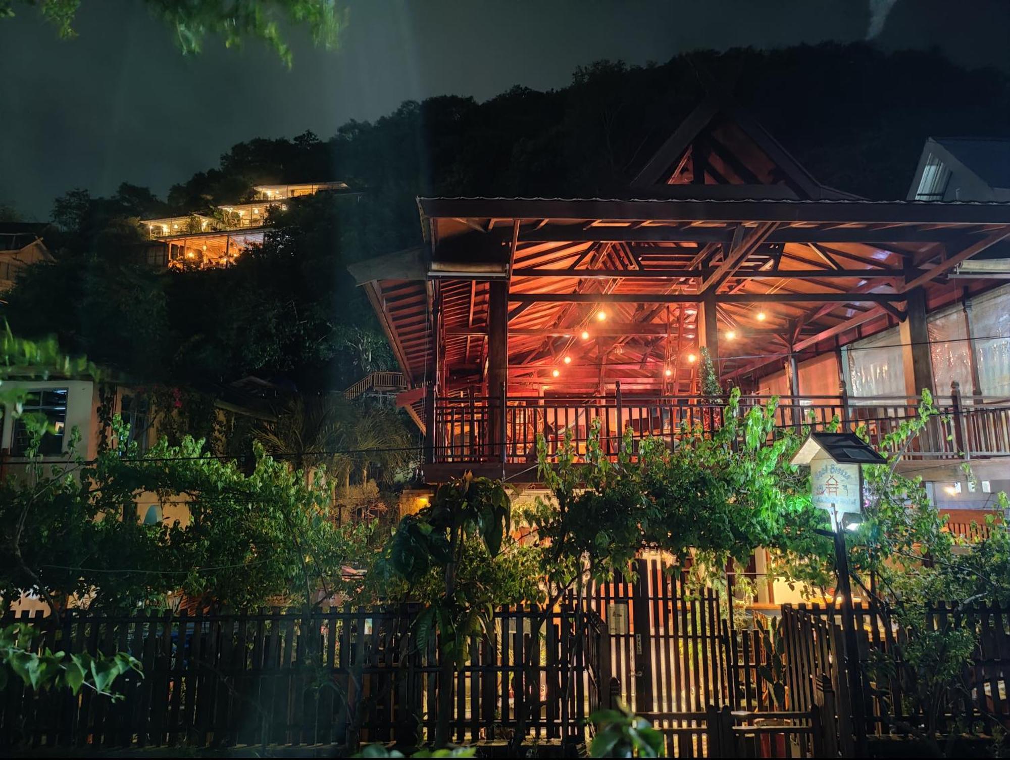 Cool Breeze Authentic Hotel Labuan Bajo Komodo Екстериор снимка